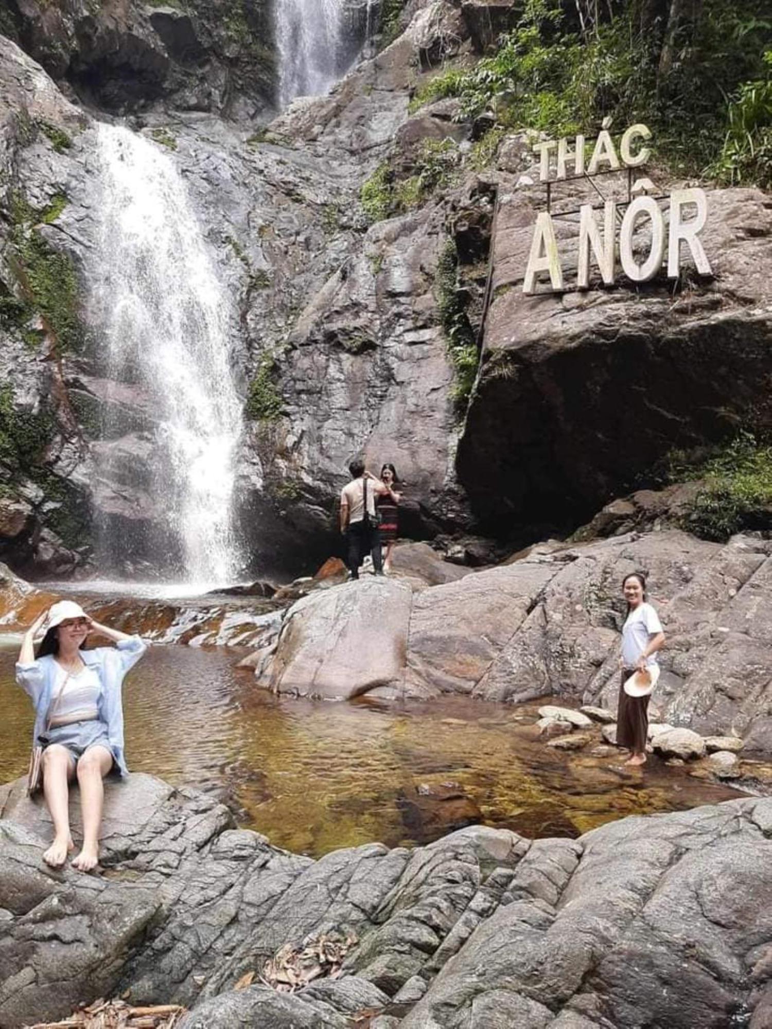 Homestay Ho Son - Thac Anor A Luoi Buitenkant foto