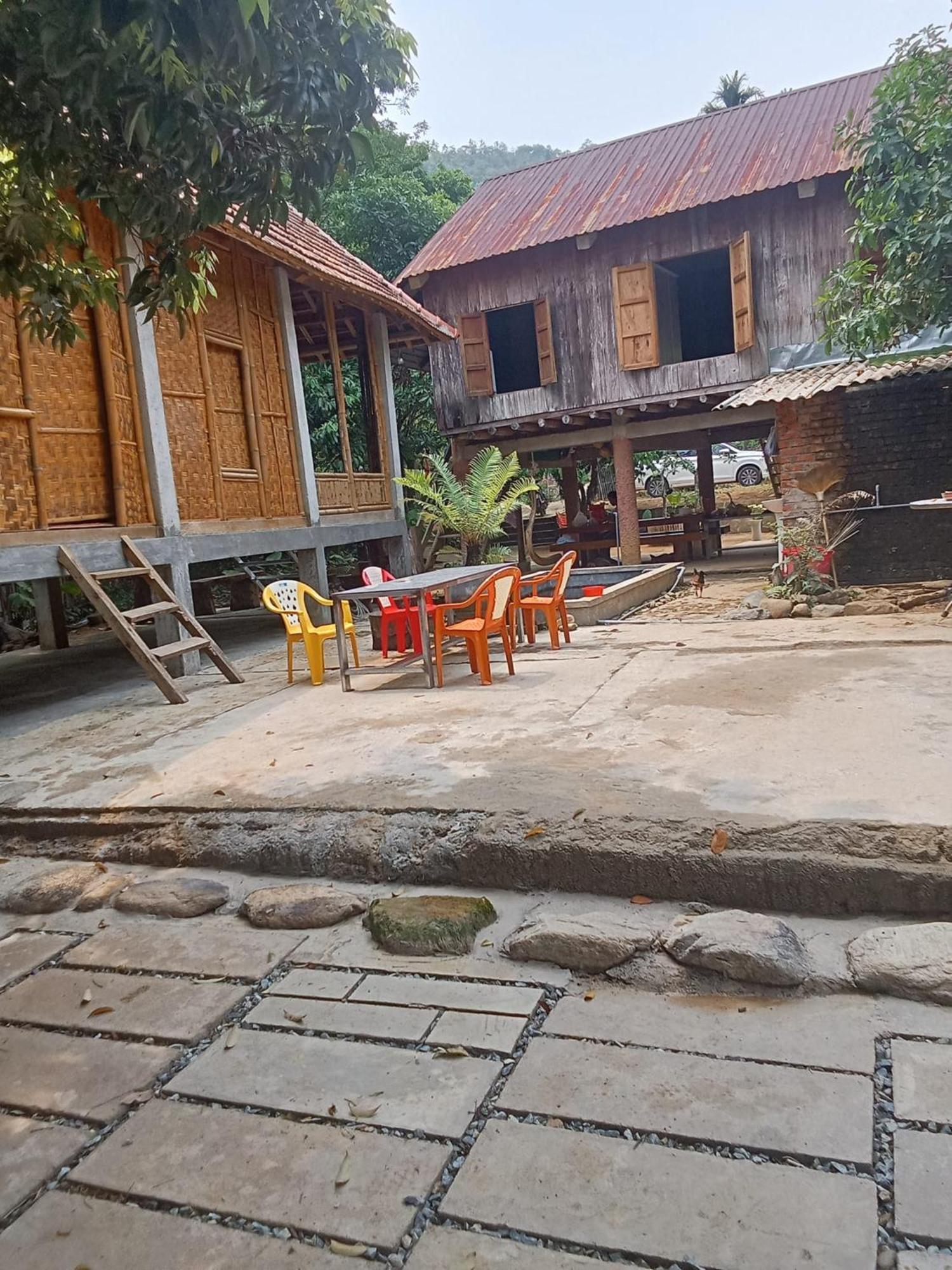 Homestay Ho Son - Thac Anor A Luoi Buitenkant foto