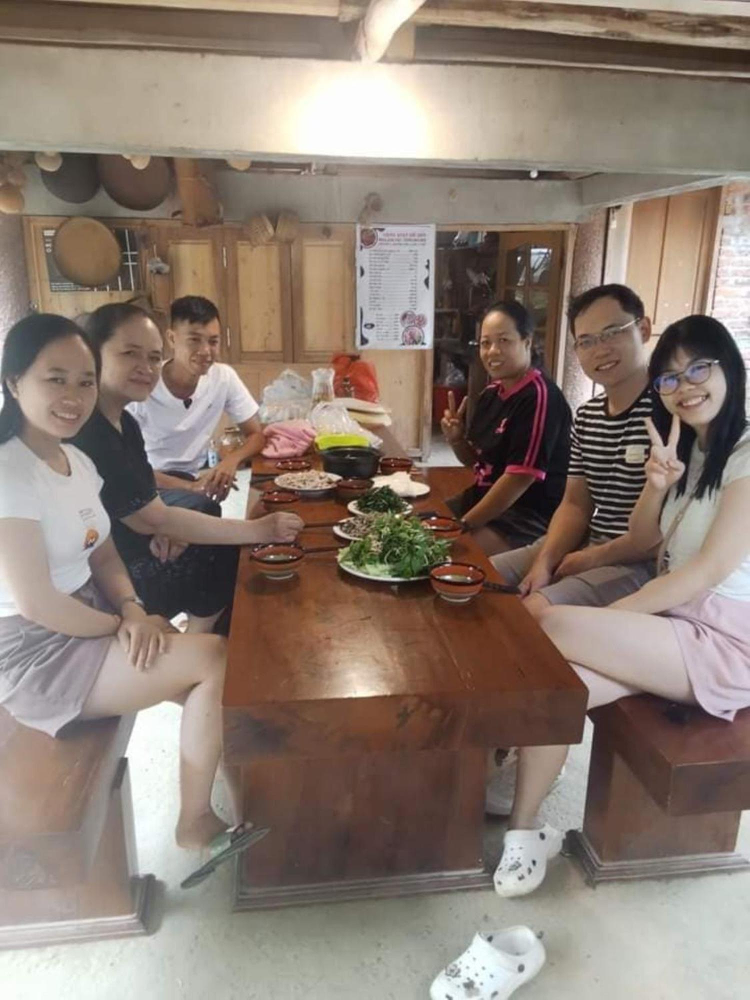 Homestay Ho Son - Thac Anor A Luoi Buitenkant foto
