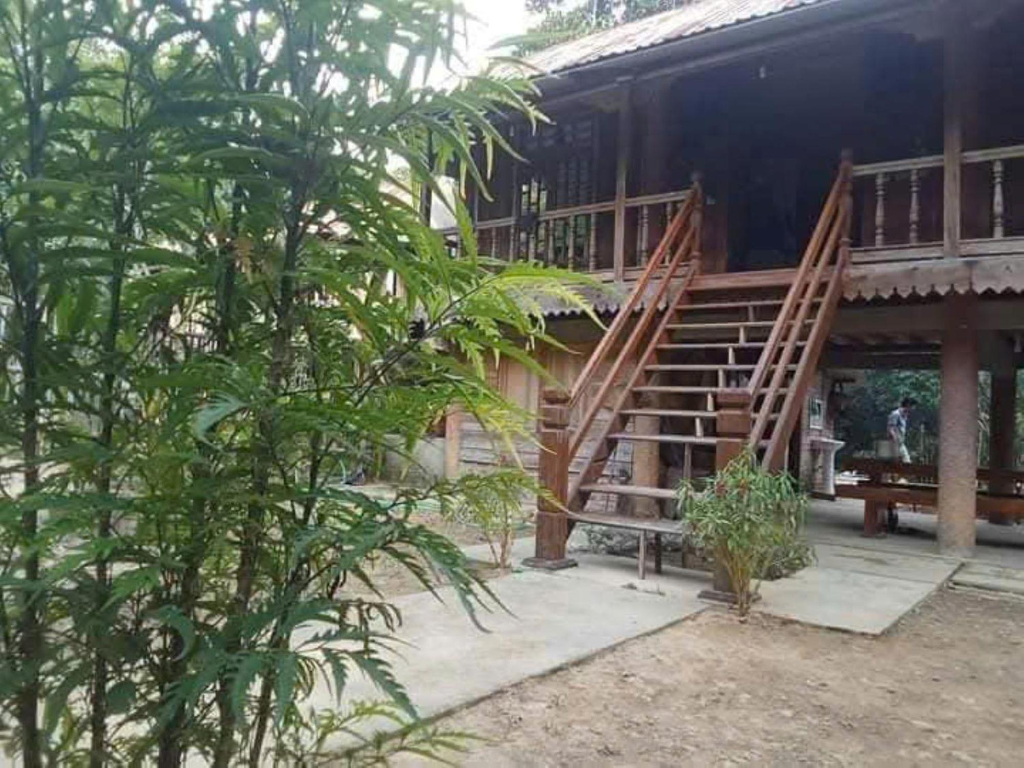Homestay Ho Son - Thac Anor A Luoi Buitenkant foto